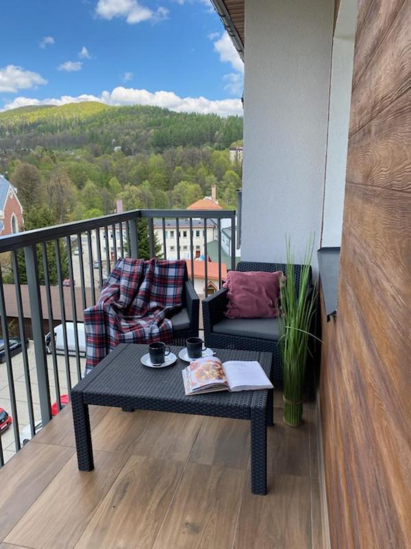 Bieszczady Apartament "Cicha Woda" Ustrzyki Dolne Exterior foto